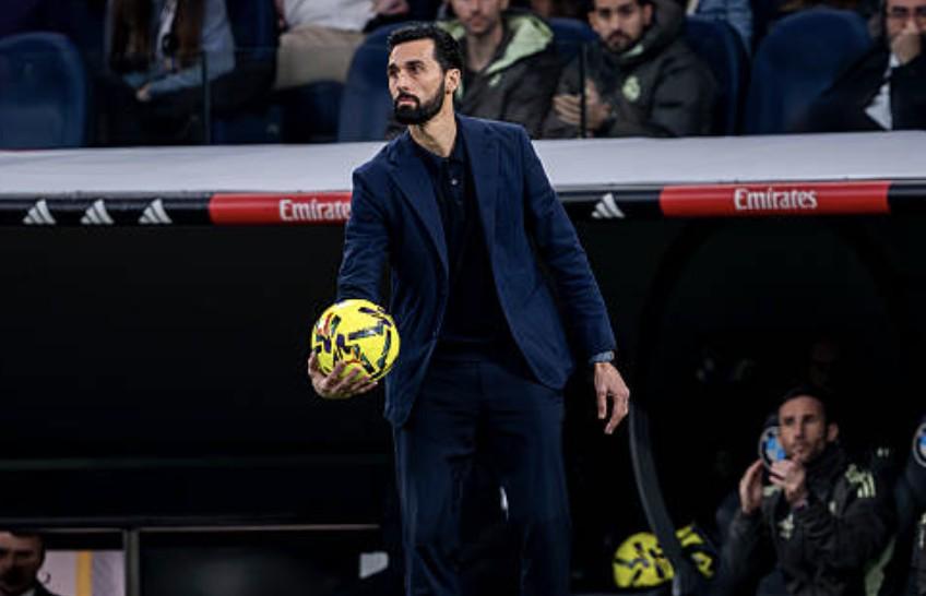 开云棋牌-每体：皇马在过去34场比赛中已经使用了20种不同的防线组合